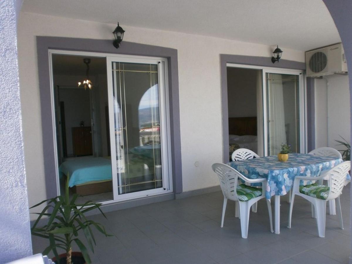 Apartments Villa Angela คิร์ก ห้อง รูปภาพ