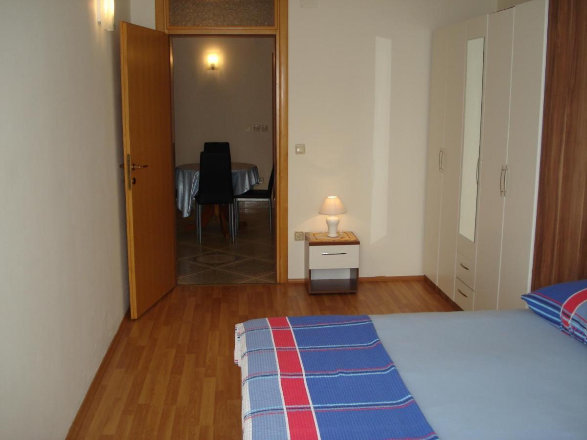 Apartments Villa Angela คิร์ก ห้อง รูปภาพ