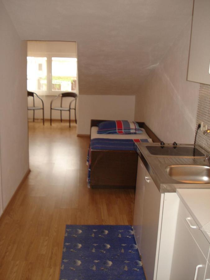Apartments Villa Angela คิร์ก ห้อง รูปภาพ