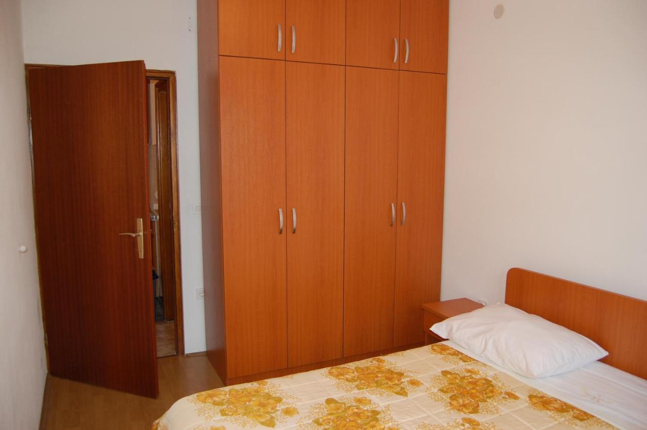 Apartments Villa Angela คิร์ก ห้อง รูปภาพ