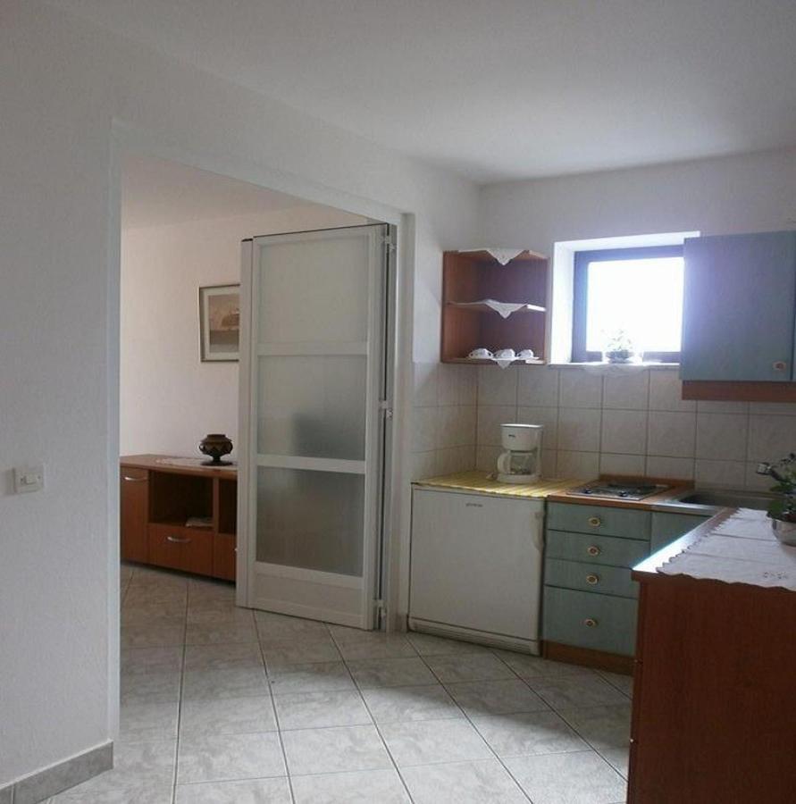 Apartments Villa Angela คิร์ก ห้อง รูปภาพ